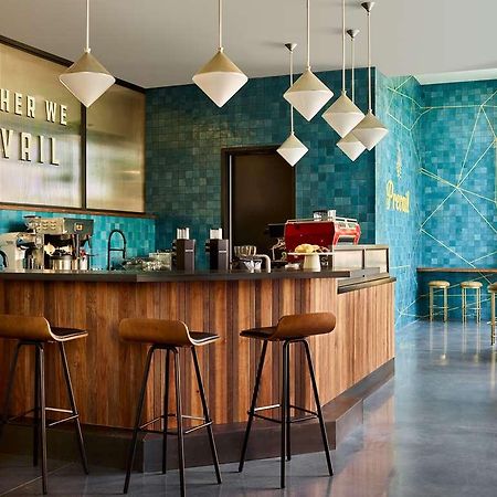 Sentral West Midtown At Star Metals Atlanta Restaurant photo